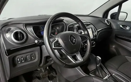 Renault Kaptur 1.30 вариатор, фото №1
