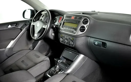 Volkswagen Tiguan 2.00 автомат, фото №1