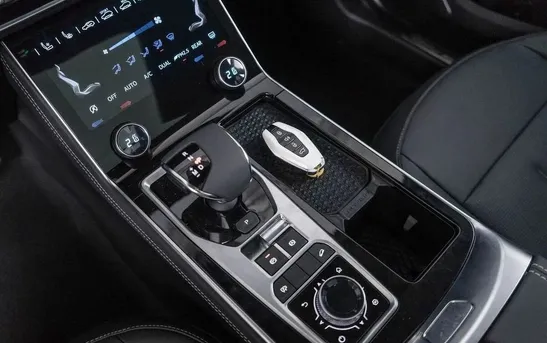 Jetour X90 PLUS 2.00 робот, фото №1