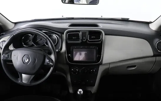 Renault Logan 1.60 механика, фото №1