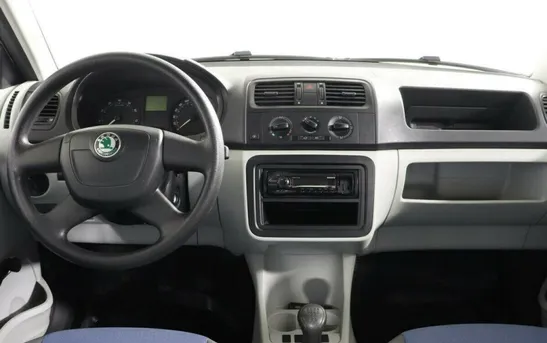 Skoda Fabia 1.40 механика, фото №1