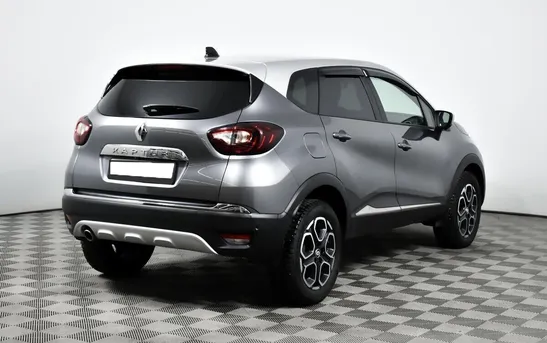 Renault Kaptur 1.30 вариатор, фото №1