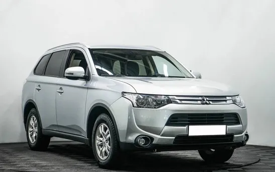 Mitsubishi Outlander 2.00 вариатор, фото №1