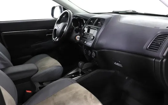 Mitsubishi ASX 2.00 вариатор, фото №1