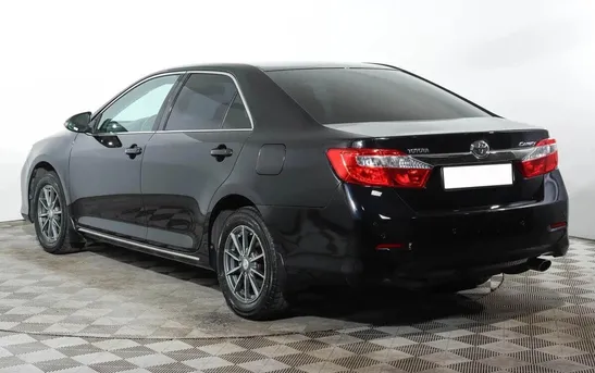 Toyota Camry 2.50 автомат, фото №1
