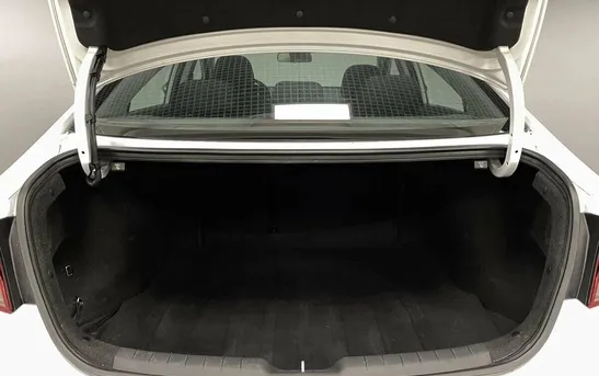 Hyundai Elantra 1.60 автомат, фото №1