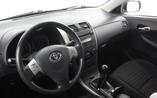 Toyota Corolla 1.60 механика, фото №1