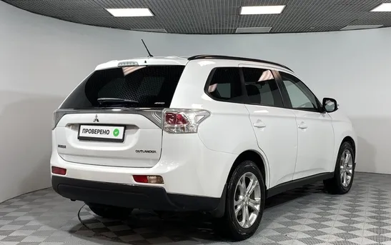 Mitsubishi Outlander 2.40 вариатор, фото №1