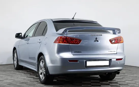 Mitsubishi Lancer 1.50 автомат, фото №1