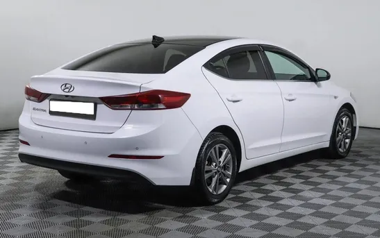 Hyundai Elantra 1.60 автомат, фото №1