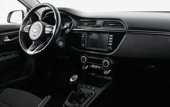 Kia Rio 1.60 механика, фото №1