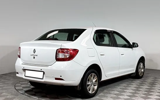 Renault Logan 1.60 автомат, фото №1