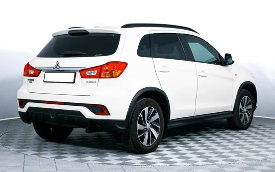 Mitsubishi ASX 2.00 вариатор, фото №1