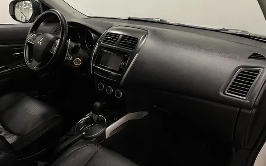 Mitsubishi ASX 1.80 вариатор, фото №1
