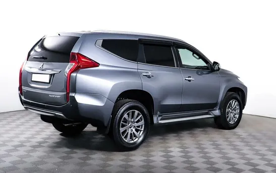 Mitsubishi Pajero Sport 2.40 автомат, фото №1