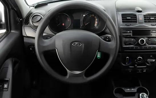 Lada (ВАЗ) Granta 1.60 механика, фото №1