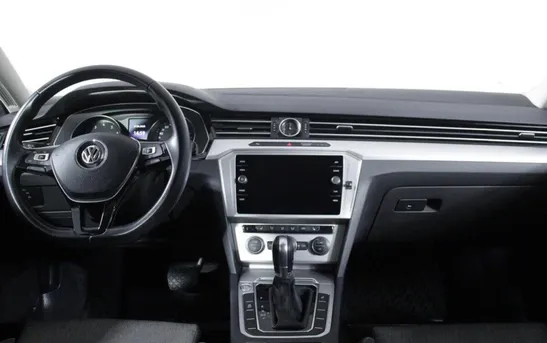 Volkswagen Passat 1.40 робот, фото №1