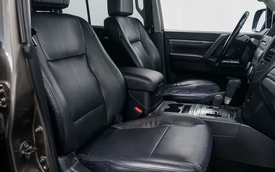 Mitsubishi Pajero 3.20 автомат, фото №1