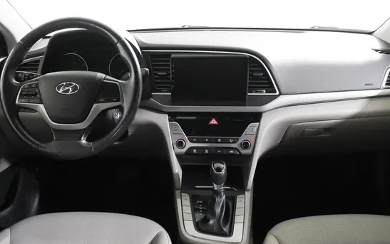Hyundai Elantra 1.60 автомат, фото №1