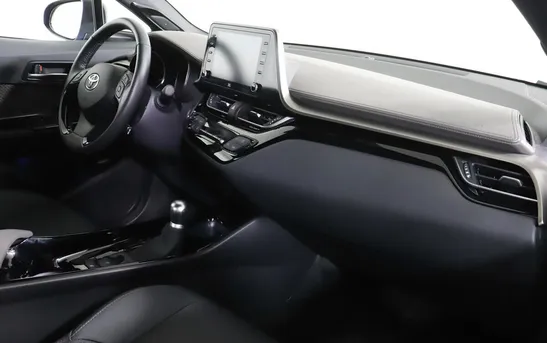 Toyota C-HR 1.20 вариатор, фото №1