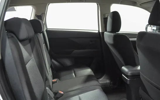 Mitsubishi Outlander 2.00 вариатор, фото №1