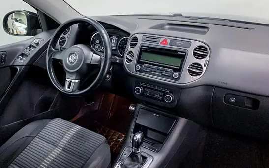 Volkswagen Tiguan 2.00 автомат, фото №1