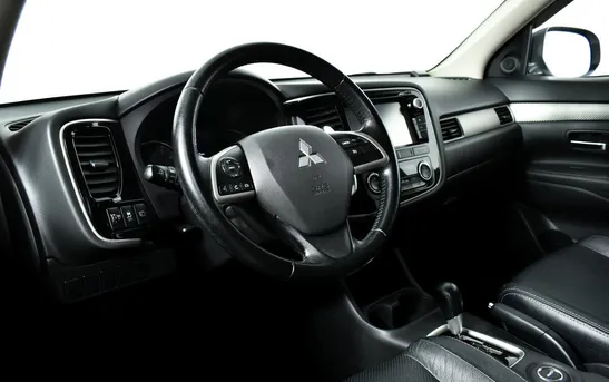 Mitsubishi Outlander 2.00 вариатор, фото №1