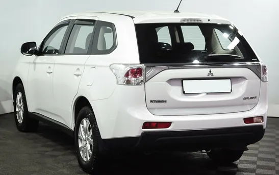 Mitsubishi Outlander 2.00 вариатор, фото №1
