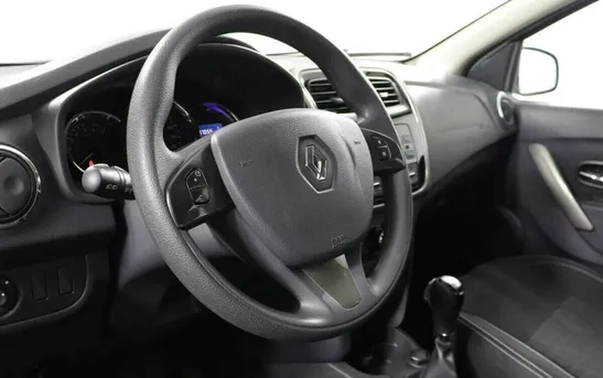 Renault Logan 1.60 автомат, фото №1