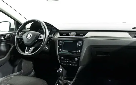 Skoda Rapid 1.60 механика, фото №1