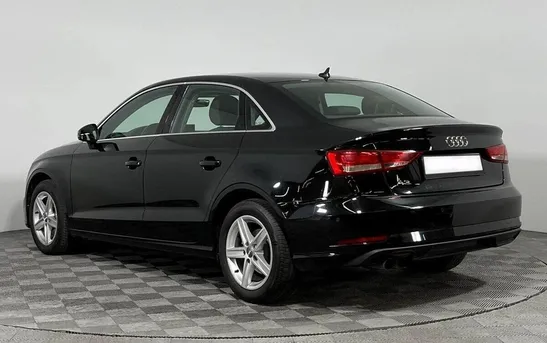 Audi A3 1.40 робот, фото №1