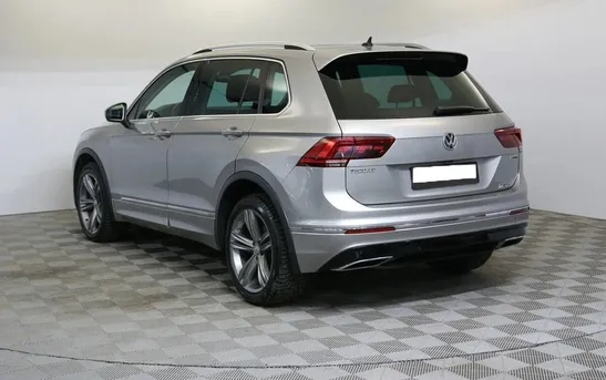 Volkswagen Tiguan 2.00 робот, фото №1