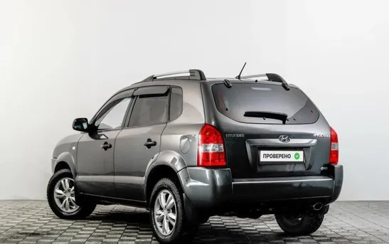 Hyundai Tucson 2.00 механика, фото №1