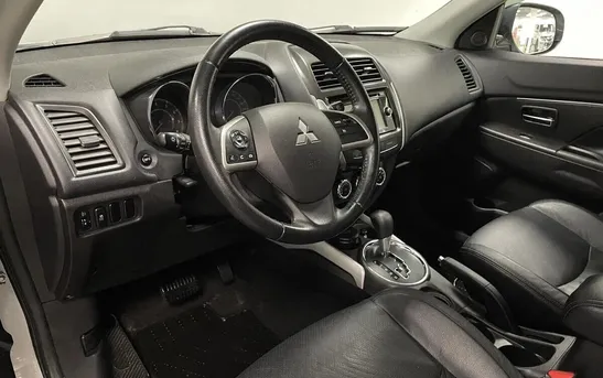 Mitsubishi ASX 1.80 вариатор, фото №1
