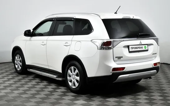 Mitsubishi Outlander 2.00 вариатор, фото №1