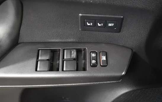 Toyota RAV4 2.00 вариатор, фото №1