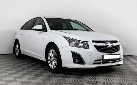 Chevrolet Cruze 1.60 механика, фото №1