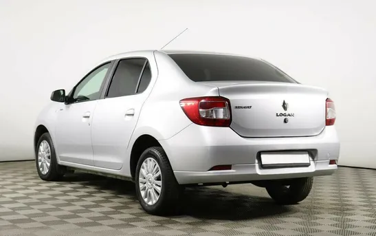 Renault Logan 1.60 автомат, фото №1