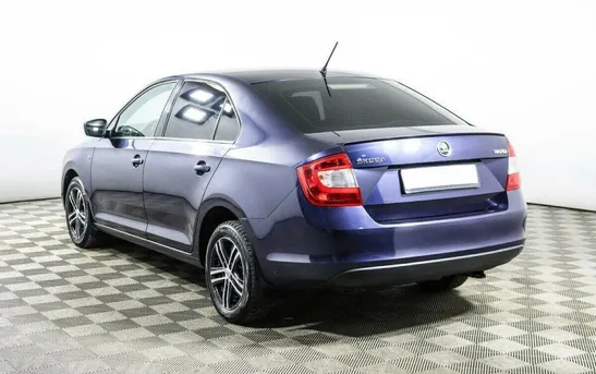 Skoda Rapid 1.40 робот, фото №1