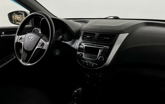 Hyundai Solaris 1.60 автомат, фото №1