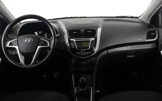 Hyundai Solaris 1.60 механика, фото №1