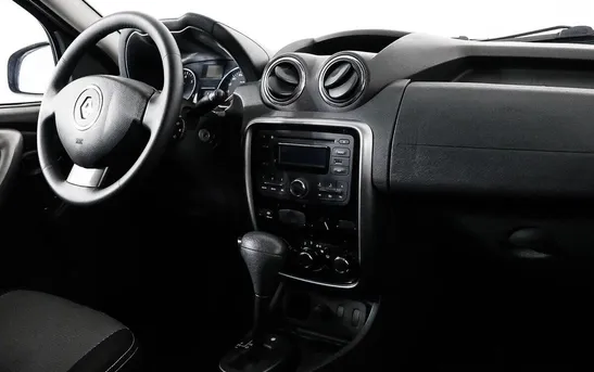 Renault Duster 2.00 автомат, фото №1