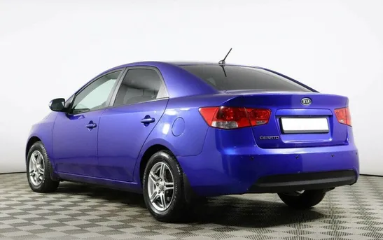 Kia Cerato 1.60 механика, фото №1