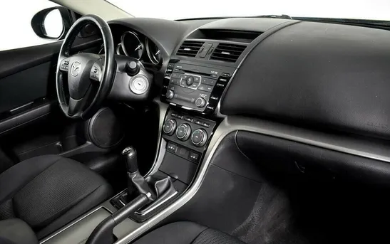 Mazda 6 2.00 механика, фото №1