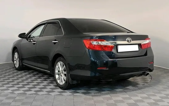 Toyota Camry 2.50 автомат, фото №1
