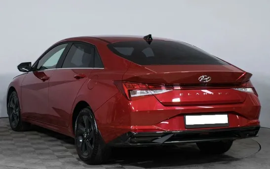 Hyundai Elantra 1.60 автомат, фото №1