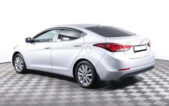 Hyundai Elantra 1.80 автомат, фото №1