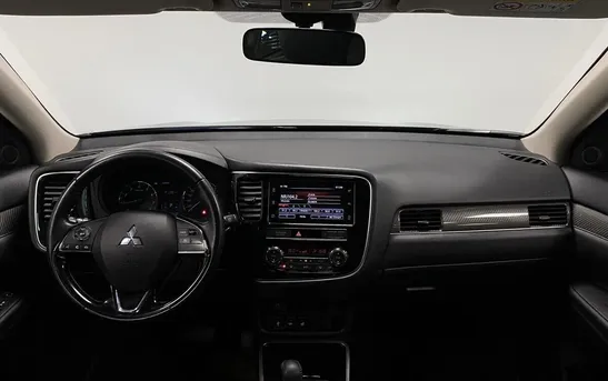 Mitsubishi Outlander 2.00 вариатор, фото №1