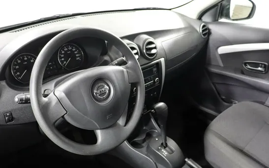 Nissan Almera 1.60 автомат, фото №1
