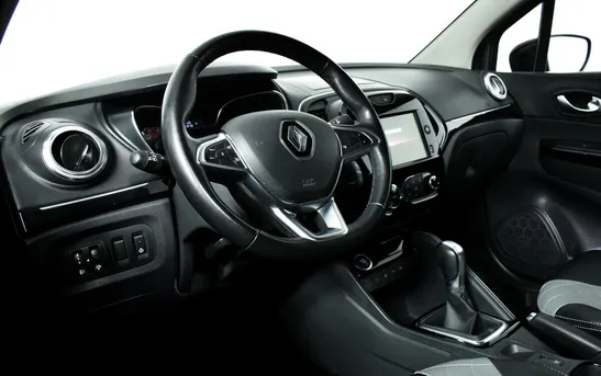 Renault Kaptur 1.60 вариатор, фото №1